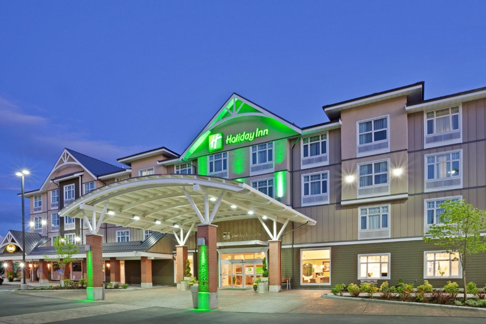 Holiday Inn Hotel & Suites Surrey East - Cloverdale By Ihg Bagian luar foto